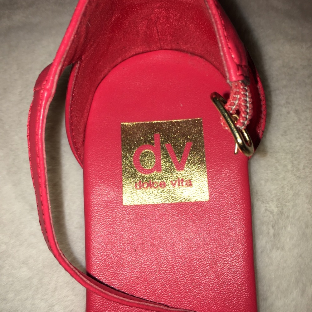 ‼️DV sandals - Picture 5 of 5